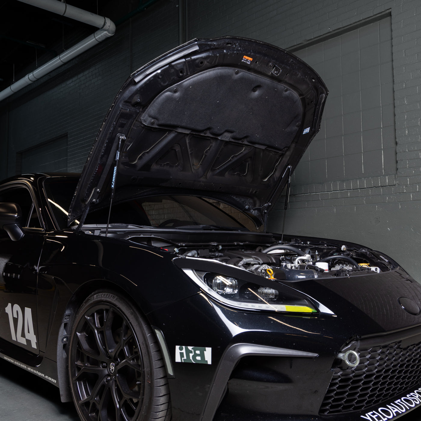 Overtake Hi-Lift Hood Strut Kit - 2022+ Subaru BRZ / Toyota GR86