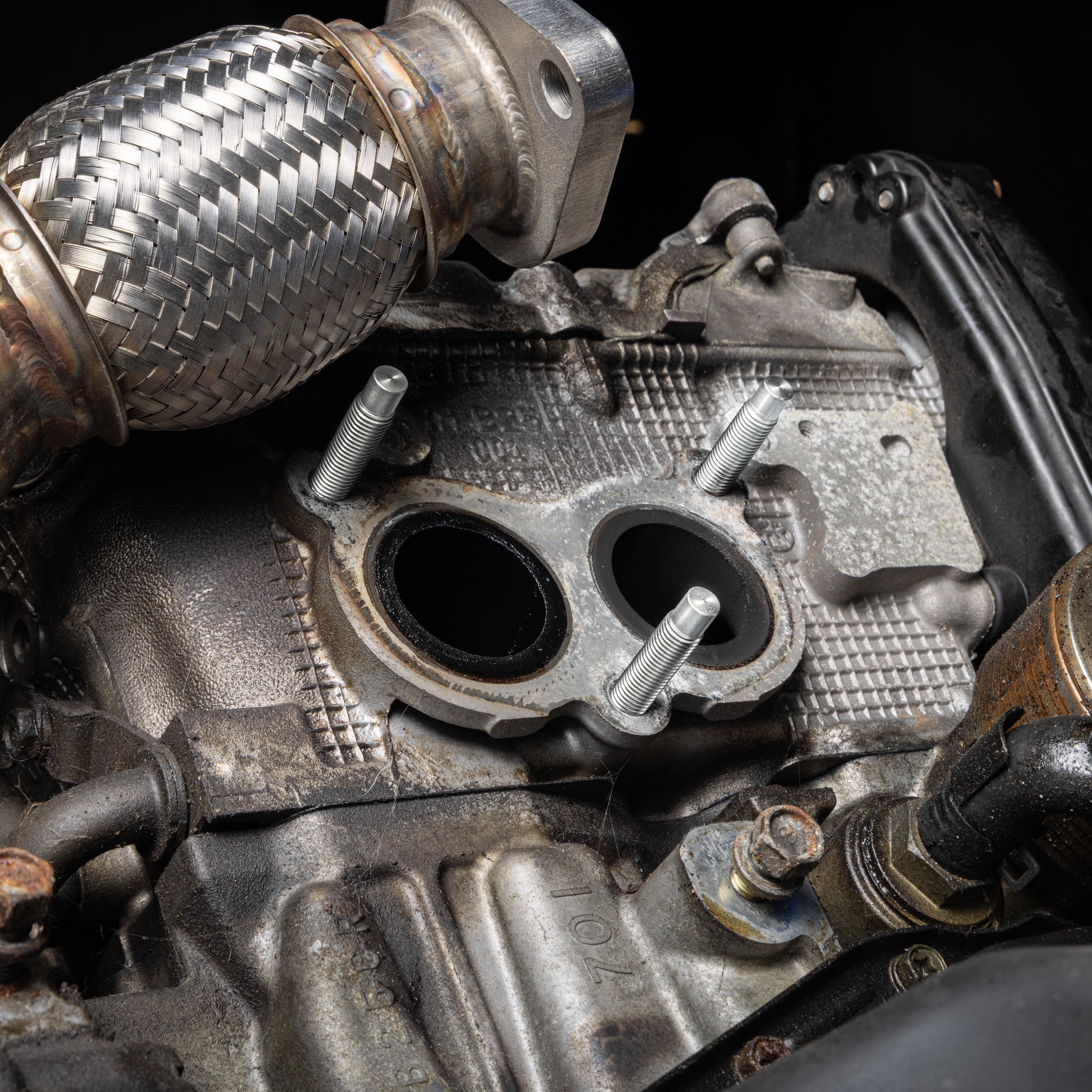 Overtake Exhaust Manifold Hardware Kit - Subaru Models