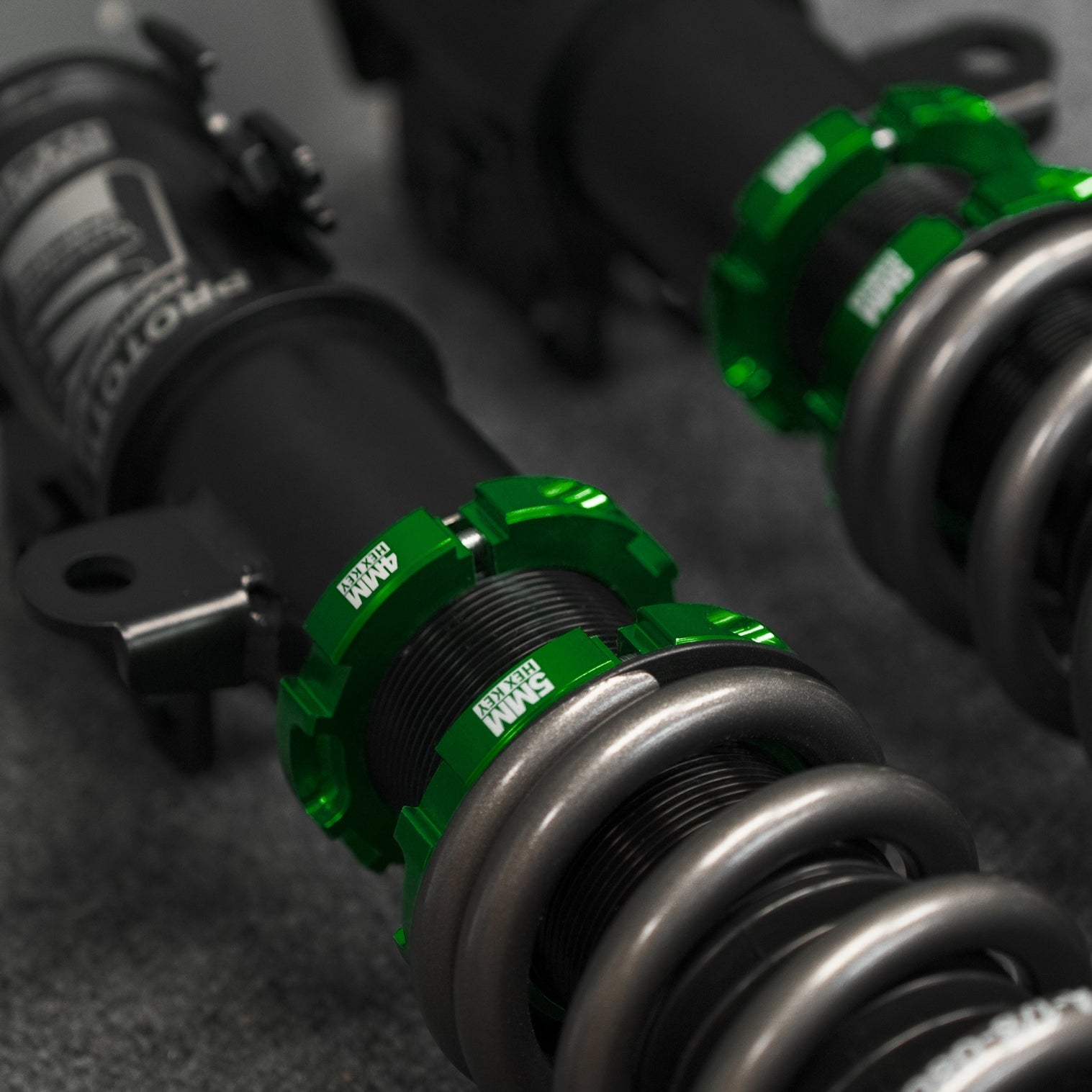Fortune Auto 500 Series Coilover Kit (Includes Front Endlinks) - 2023+ Toyota GR Corolla