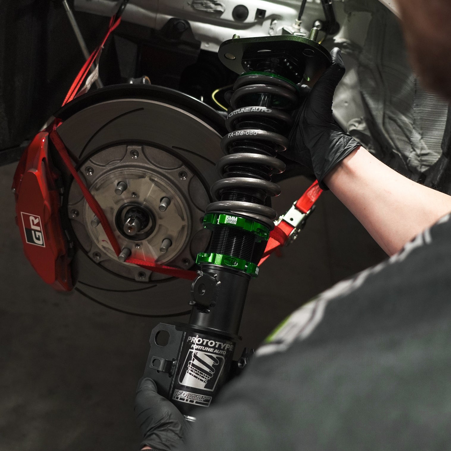 Fortune Auto 500 Series Coilover Kit (Includes Front Endlinks) - 2023+ Toyota GR Corolla