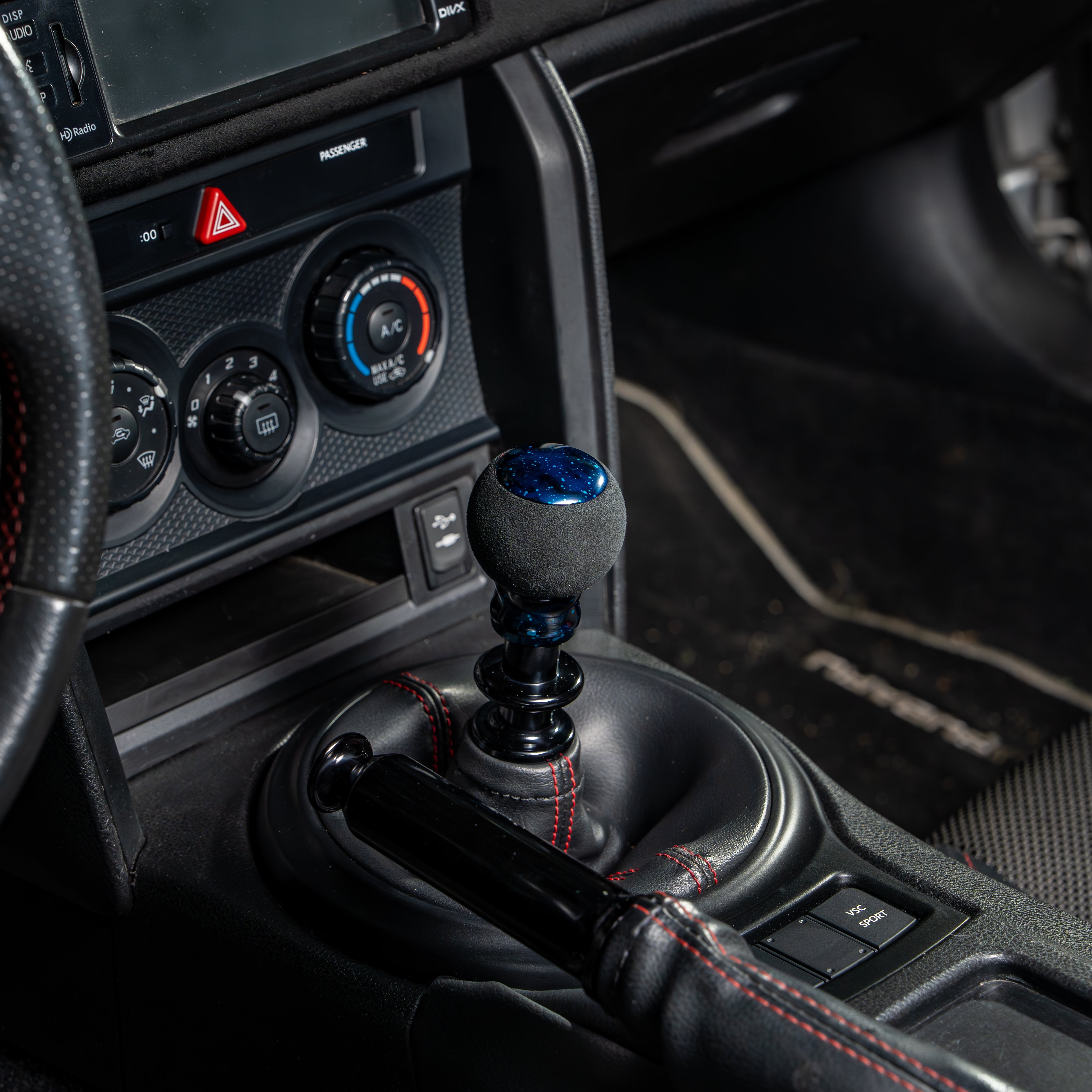 Billetworkz “Fusion” Weighted Shift Knob (6-Speed) - 2013-2021 Toyota 86 / Subaru BRZ / Scion FRS
