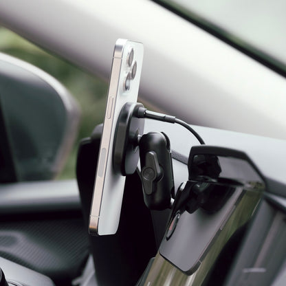 Offroam MagSafe-compatible Phone Mount - 2022+ Subaru WRX