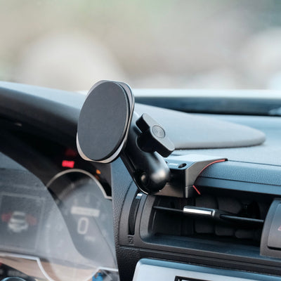 Offroam MagSafe-compatible Phone Mount - 2022+ Toyota GR86 / Subaru BRZ