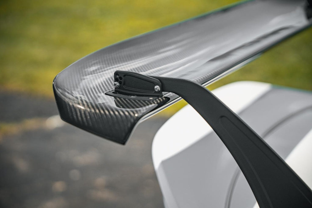 アミノバー　　wing ウィング BCL 350Z GT Wing - Carbon Fiber and Fiberglass for Z33 – Big