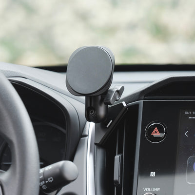 Offroam MagSafe-compatible Phone Mount - 2022+ Subaru WRX