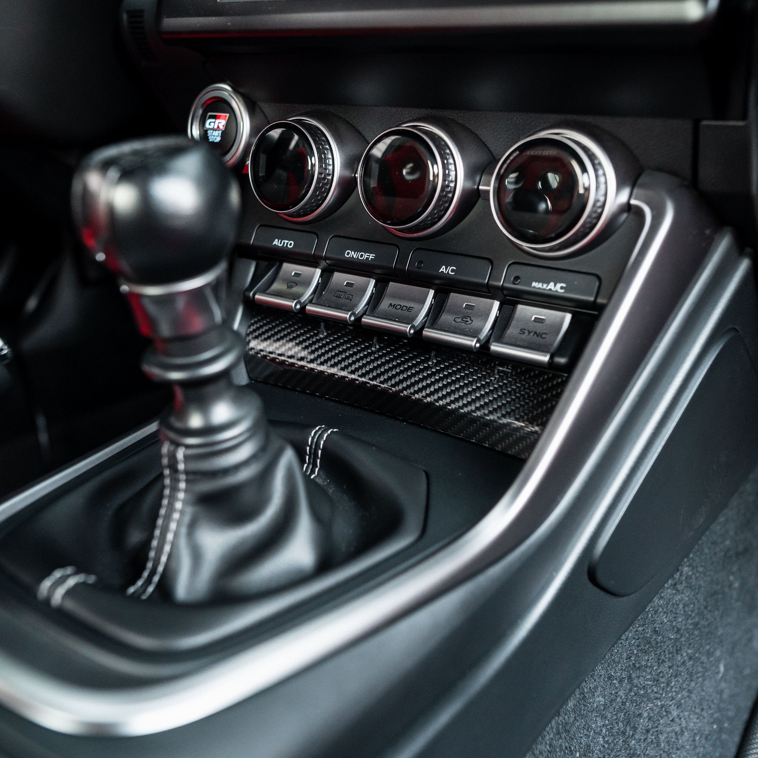 Eleganthome Door Lock Button Panel Trim Carbon Fiber Epoxy Process Interior Sticker Self Adhesive For Car Decoration I.60228355